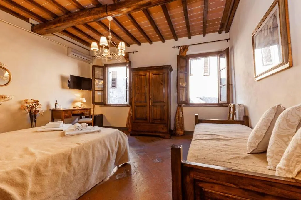 Apartment Centro Storico Elegante Suite, Wi-Fi & Comfort San Gimignano
